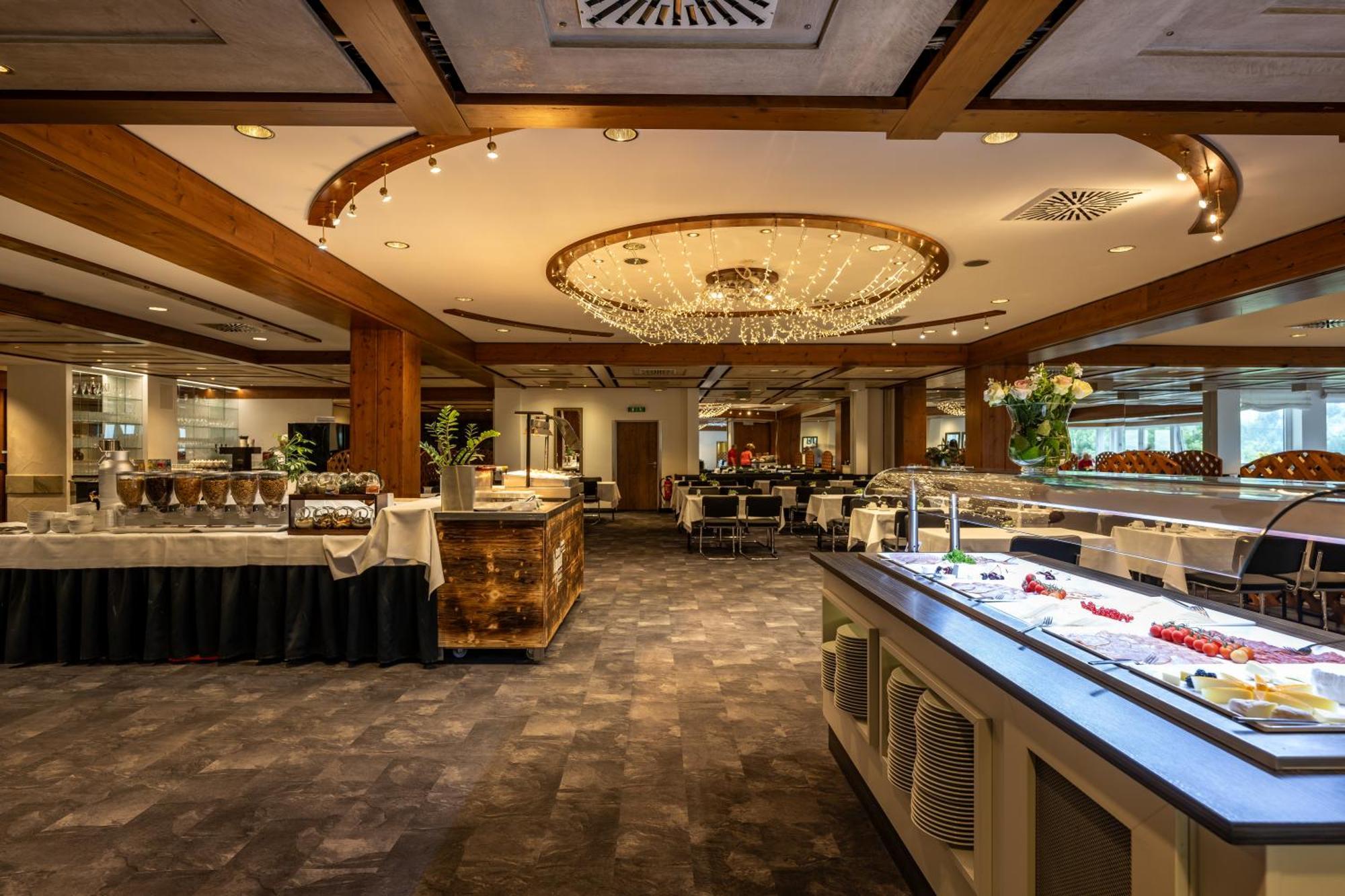 Allgaeustern Hotel ซอนโทเฟิน ภายนอก รูปภาพ
