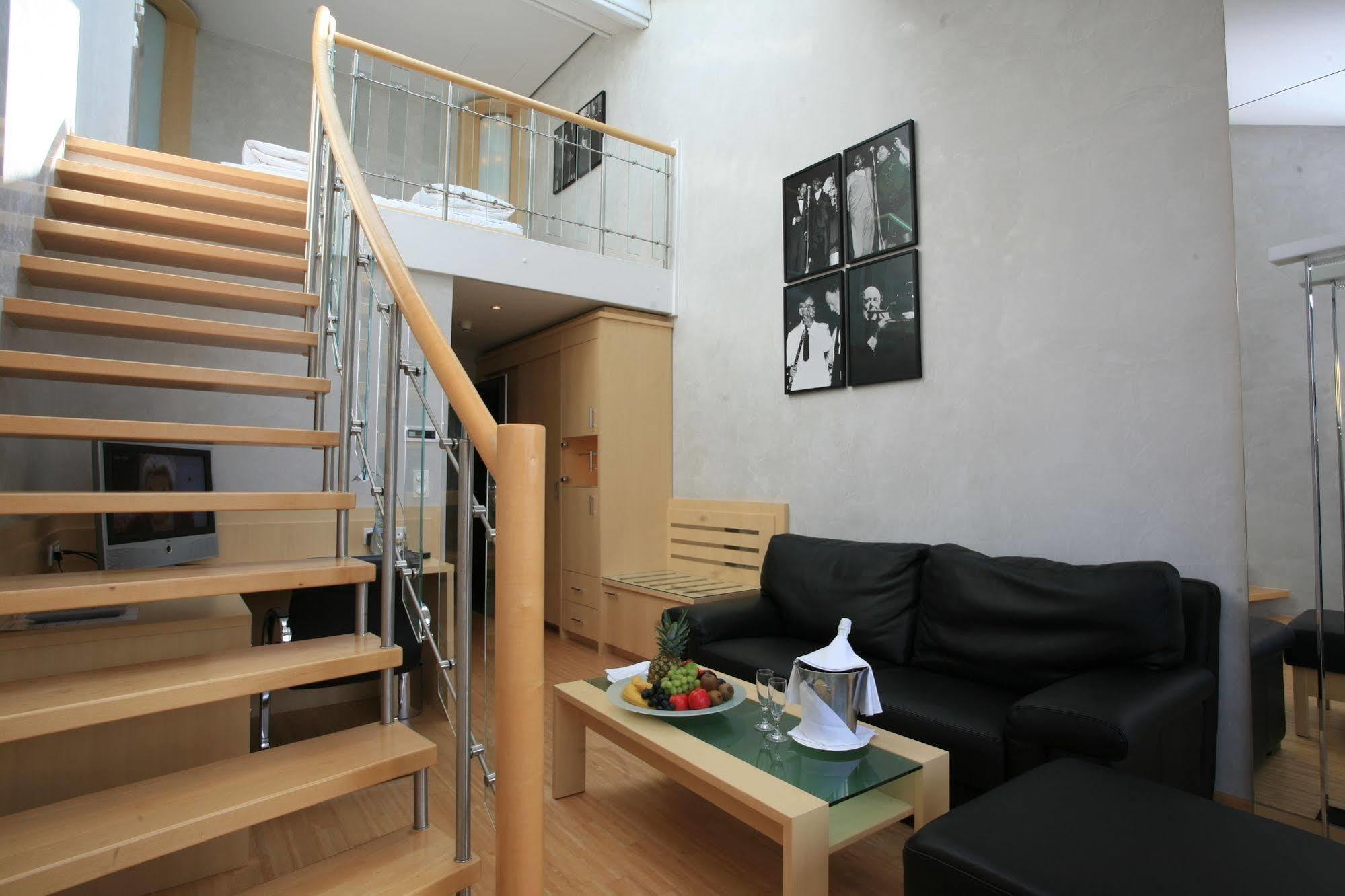 Allgaeustern Hotel ซอนโทเฟิน ภายนอก รูปภาพ